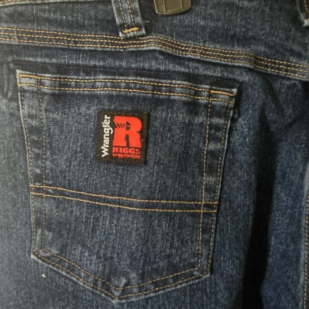 Wrangler Blue Relaxed Jeans Classic Fit Riggs Workwear Jeans Size 42x30